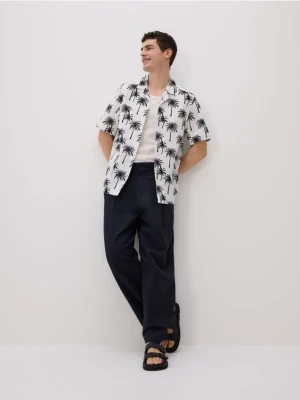 Reserved - Wzorzysta koszula comfort fit - złamana biel