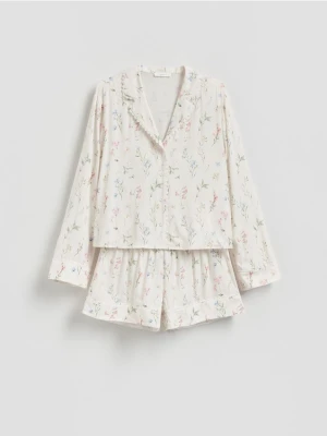 Reserved - Wzorzysta piżama z wiskozy - kremowy