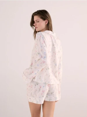 Reserved - Wzorzysta piżama z wiskozy - kremowy