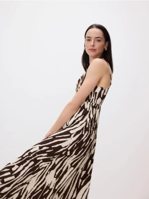 Reserved - Wzorzysta sukienka - brązowy