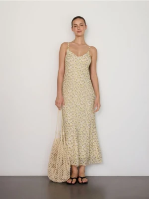 Reserved - Wzorzysta sukienka maxi - kremowy
