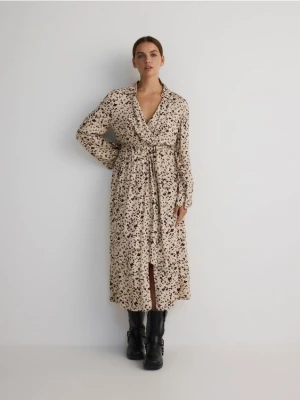Reserved - Wzorzysta sukienka midi - beżowy