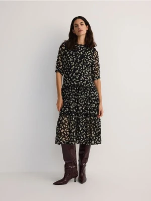 Reserved - Wzorzysta sukienka midi - wielobarwny