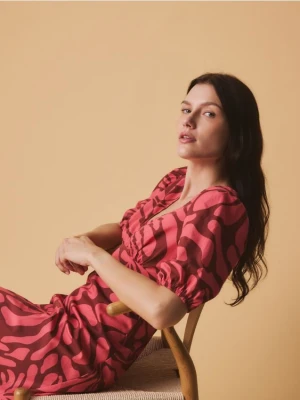 Reserved - Wzorzysta sukienka - wielobarwny