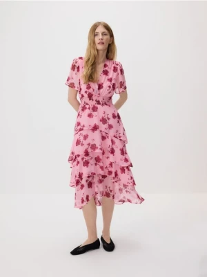 Reserved - Wzorzysta sukienka z falbanami - wielobarwny