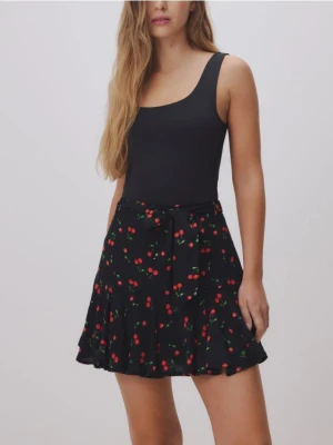 Reserved - Wzorzyste spódnico-szorty z wiązaniem - wielobarwny