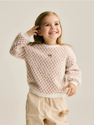 Reserved - Wzorzysty sweter - złamana biel