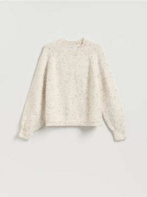 Reserved - Wzorzysty sweter - złamana biel