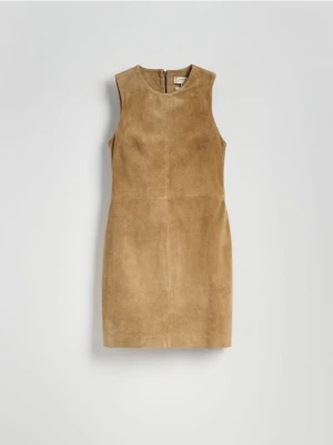 Reserved - Zamszowa sukienka mini - beżowy