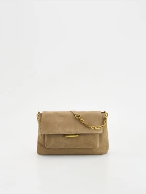 Reserved - Zamszowa torebka na ramię - beżowy