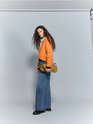 Reserved - Zamszowa torebka na ramię - brązowy