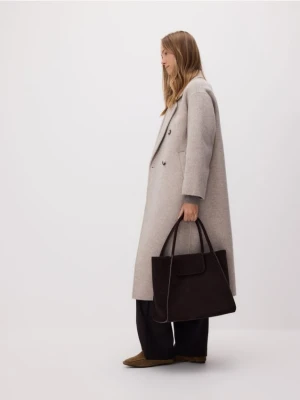 Zdjęcie produktu Reserved - Zamszowa torebka shopper z saszetką - ciemnobrązowy