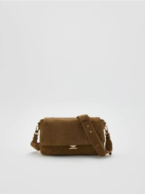 Reserved - Zamszowa torebka z paskiem - brązowy