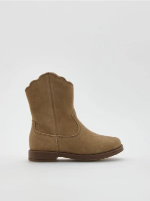 Reserved - Zamszowe botki - brązowy