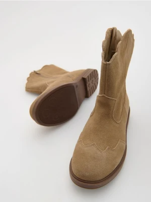 Reserved - Zamszowe botki - brązowy