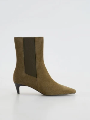 Reserved - Zamszowe botki na obcasie - ciemnozielony