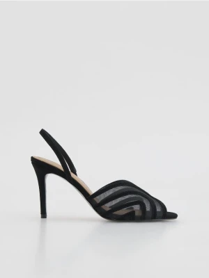 Reserved - Zamszowe czółenka z siateczką - czarny