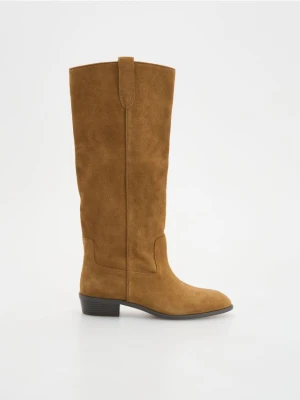 Reserved - Zamszowe kozaki - beżowy