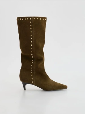 Reserved - Zamszowe kozaki z ćwiekami - zielony