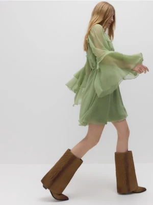 Reserved - Zamszowe kozaki ze zdobieniem - beżowy