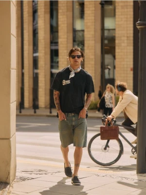 Reserved - Zamszowe loafersy - granatowy