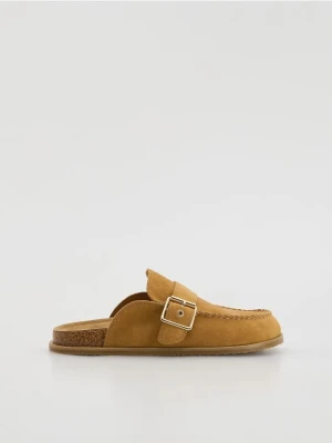 Reserved - Zamszowe mule - brązowy