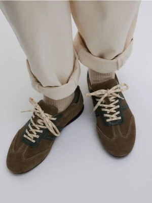 Zdjęcie produktu Reserved - Zamszowe sneakersy - ciemnozielony