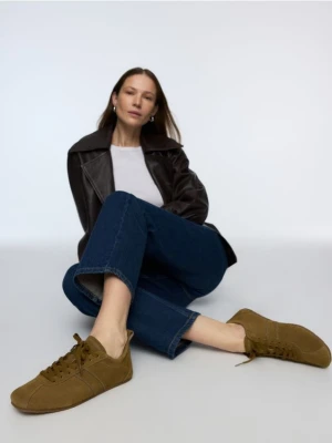 Reserved - Zamszowe sneakersy - ciemnozielony