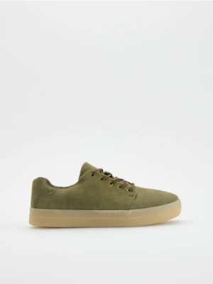 Reserved - Zamszowe sneakersy - jasny zielony