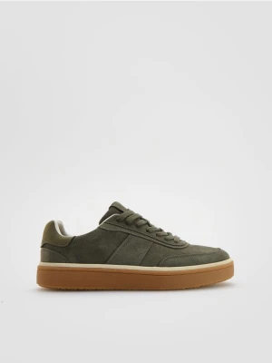 Reserved - Zamszowe sneakersy - jasny zielony