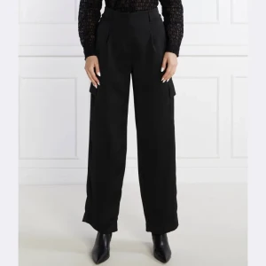 RIANI Spodnie cargo | Loose fit