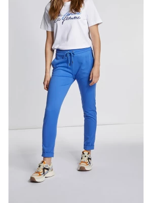 Rich & Royal Spodnie dresowe w kolorze niebieskim rozmiar: 40