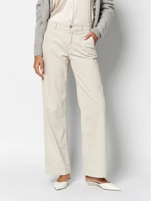 Rosner Spodnie sztruksowe "Audrey" w kolorze białym rozmiar: 46/L32