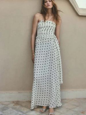 Rozkloszowana sukienka w kropki złamana biel - Kobieta - - MANGO
