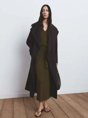 Rozkloszowana sukienka z cienkiej dzianiny khaki - Kobieta - - MANGO