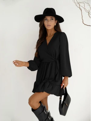 Rozkloszowana sukienka z falbanką - KALIFORNIA - czarna  magmac 