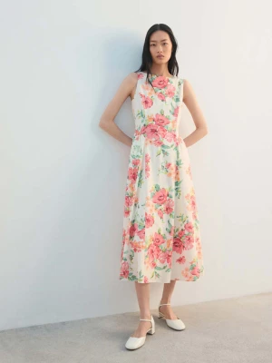 Rozkloszowana sukienka z nadrukiem w kwiaty złamana biel - Kobieta - - MANGO