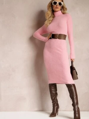 Różowa Futerkowa Sukienka Midi z Wełny w Stylu Sweterkowym z Golfem Kahinu