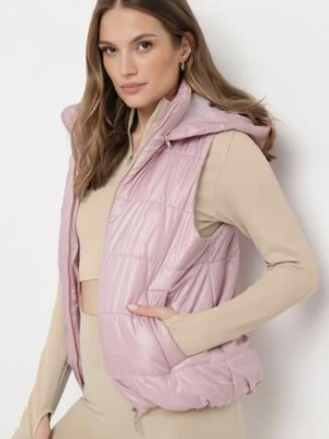 Różowa Kamizelka z Odpinanym Kapturem i Kieszeniami Pikowana Aggevia swest