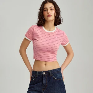 Różowa krótka koszulka w paski z kokardką House