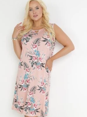 Różowa Kwiecista Sukienka z Ozdobnym Wycięciem i Marszczeniem Lanava black&fish