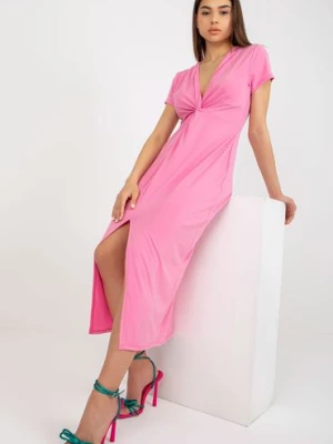Różowa midi sukienka koktajlowa z rozcięciem Italy Moda