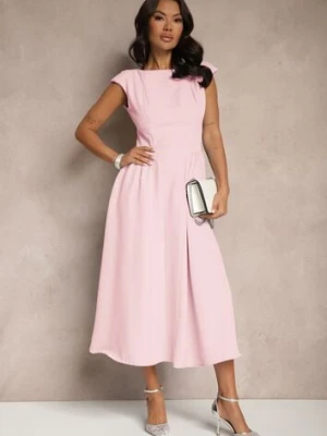 Różowa Rozkloszowana Sukienka z Wiązaniem i Dekoltem w Kształcie Łódki Alanira allyson