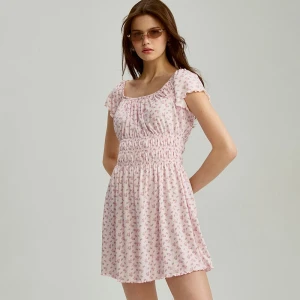Różowa sukienka mini z dzianiny w kwiaty House