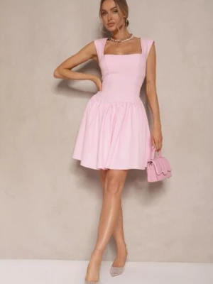 Różowa Sukienka o Rozkloszowanym Kroju z Kwadratowym Dekoltem Halivira retro & icone