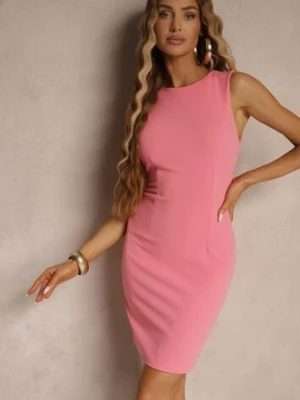 Różowa Sukienka z Wiskozą o Ołówkowym Kroju Bez Rękawów Nelifara by swan