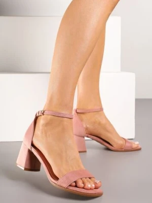 Różowe Basicowe Sandały Vices na Słupku Soretta
