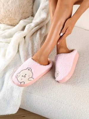 Różowe Kapcie na Grubej Podeszwie z Haftowanym Wzorem Laonora