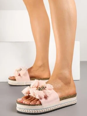 Różowe Klapki na Grubej Plecionej Podeszwie z Kwiatem i Misiem Virfitia givana