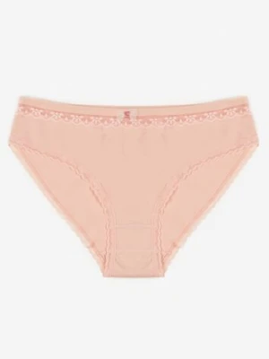 Różowe Majtki Figi z Bawełny Ozdobione Kokardą i Koronką Zeterie